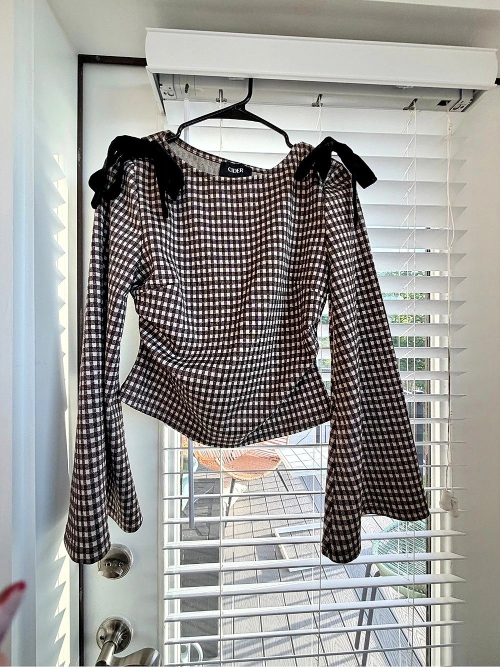 NWOT CIDER Boat Neck Gingham Bowknot Ruched Long Sleeve Top Brown & White Large
